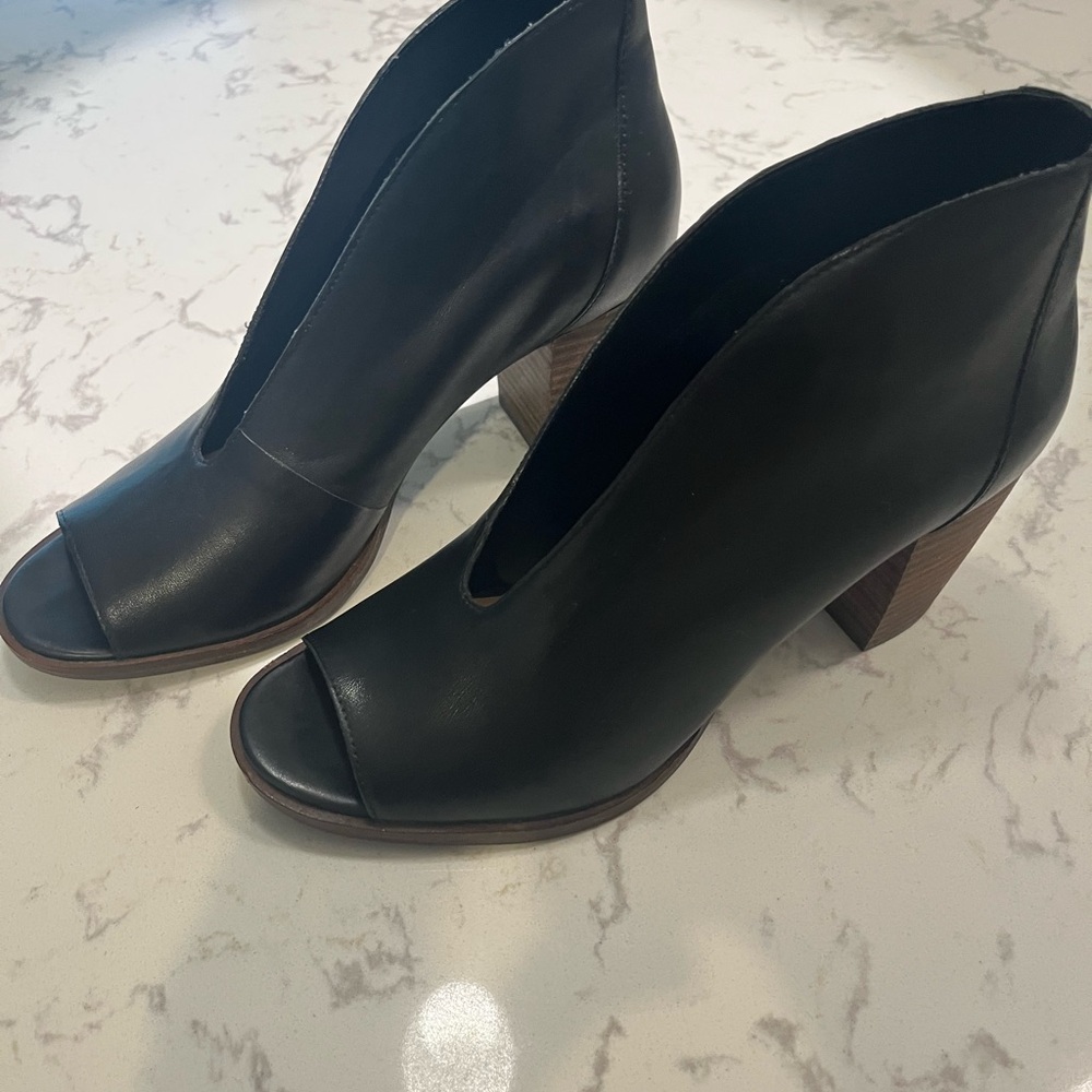 Lucky Brand Black Leather Peep-Toe Heeled Boots - Picture 4 of 5